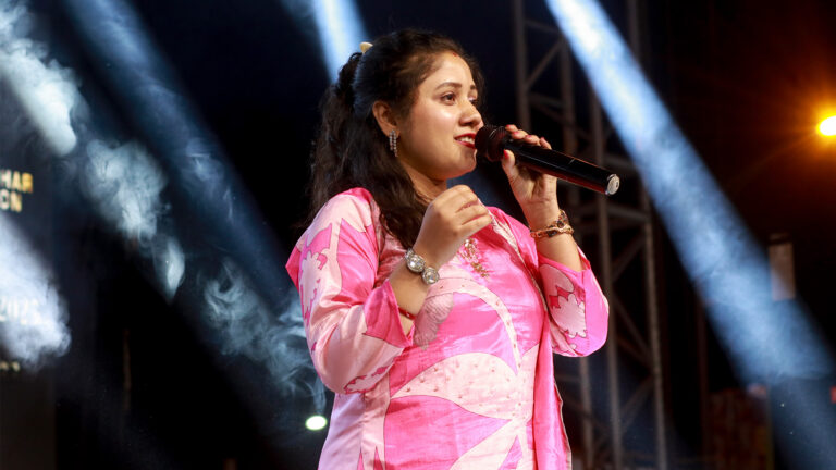 Shreyasri Das Swar Rang 1st Winner